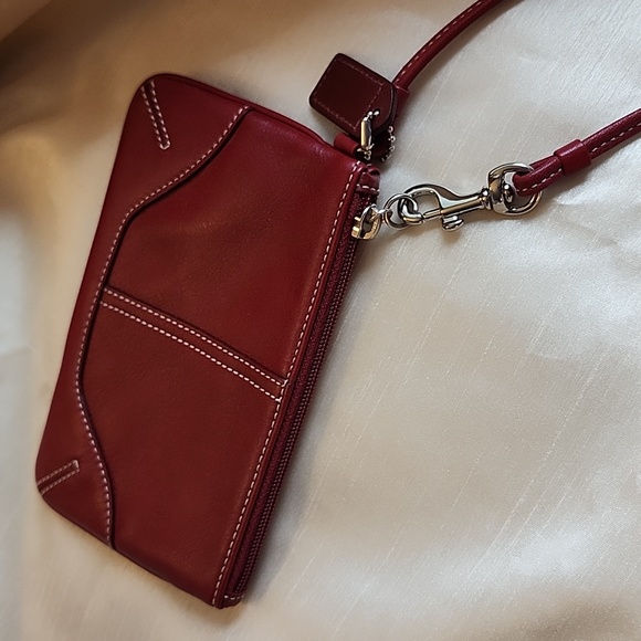 SOLD COACH New Scarlet Kristin Woven Leather Hobo & Wrislet $180 - Picture 15 of 15